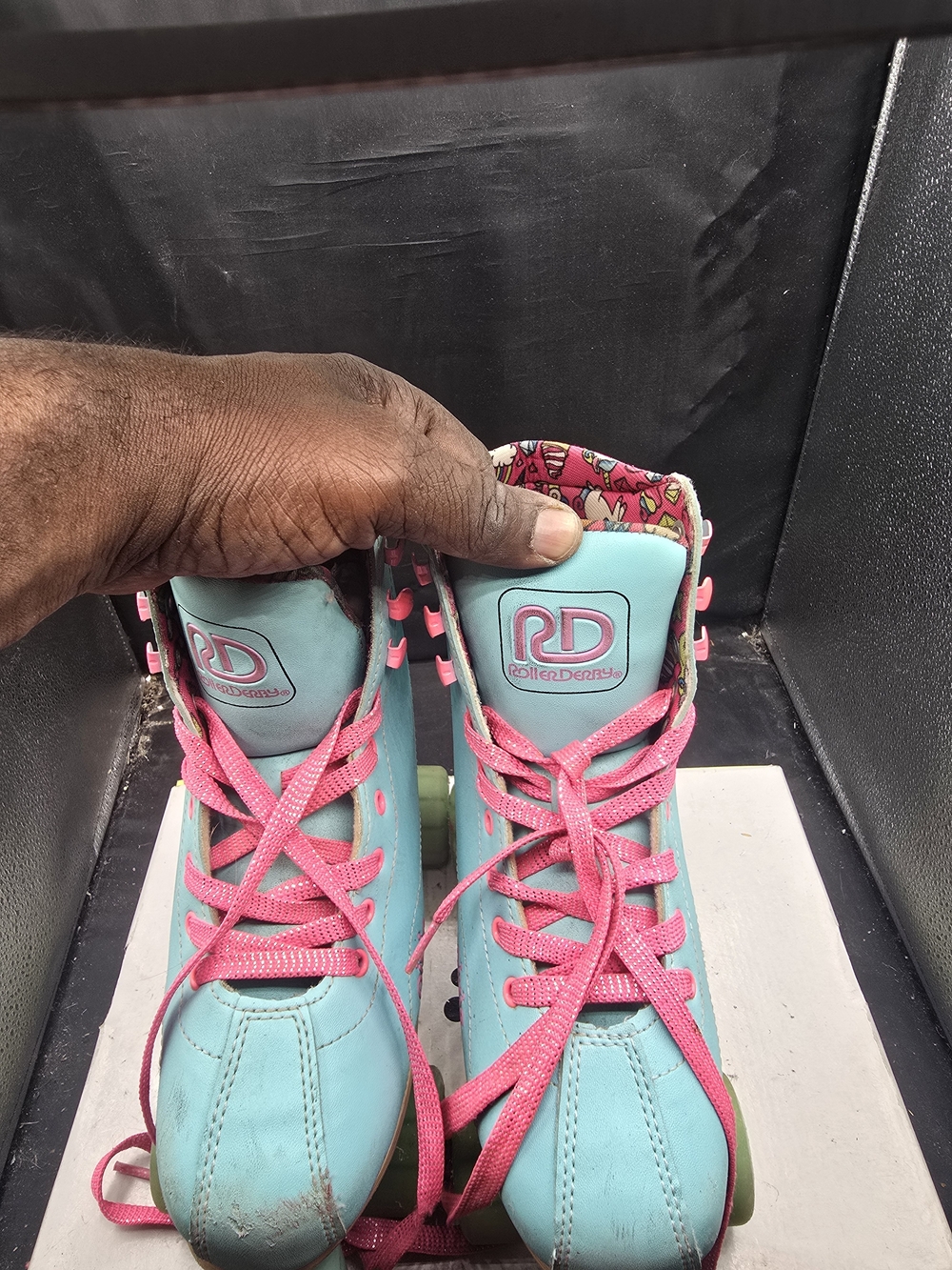 Roller Derby Aqua Roller Skates with Pink Laces